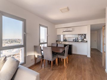 DEPARTAMENTO 4 AMBIENTES VENTA TIGRE COCHERA
