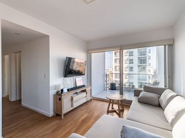 DEPARTAMENTO 4 AMBIENTES VENTA TIGRE COCHERA