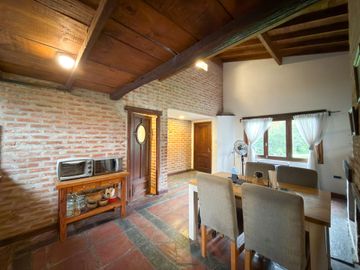 CASA EN VENTA BARRIO GOLF TANDIL