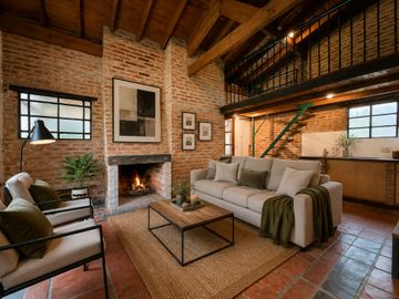 CASA EN VENTA BARRIO GOLF TANDIL
