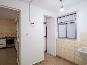 DEPARTAMENTO 4 AMBIENTES VENTA FLORES FINANCIACION