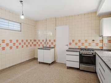 DEPARTAMENTO 4 AMBIENTES VENTA FLORES FINANCIACION