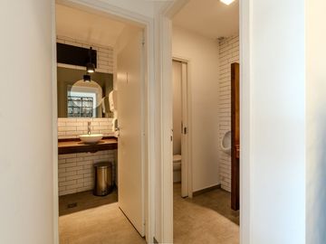 VENTA EDIFICIO EN IMPORTANTE AVENIDA