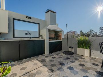 VENTA EDIFICIO EN IMPORTANTE AVENIDA