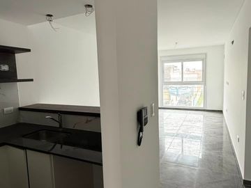 Departamento en venta c/ cochera en Villa del Parque