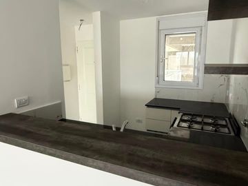 Departamento en venta c/ cochera en Villa del Parque