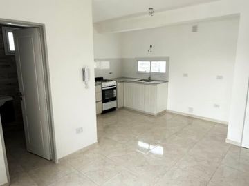 Departamento en venta c/ cochera en Centro