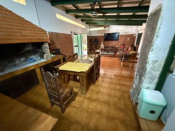 VENTA CASA 3 DORM. 1620 m² - YALA