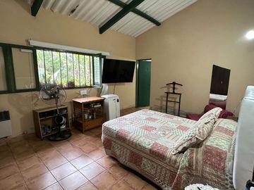 VENTA CASA 3 DORM. 1620 m² - YALA