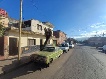 Casa en venta en Lujan