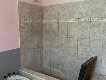 VENTA CASA MAS DEPARTAMENTO EN GUAYMALLEN
