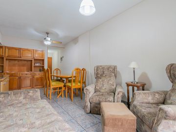VENTA DEPARTAMENTO 4 AMB C/BALCON -  V. URQUIZA