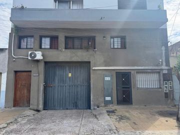 GALPON EN VENTA MAS 2 DEPTOS 2 AMB ISIDRO CASANOVA