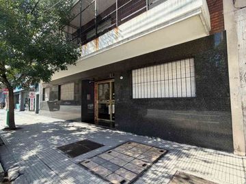 Venta Departamento 3amb c/balcón Constitución