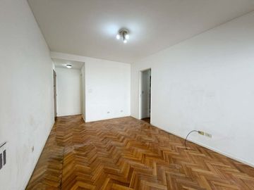 Venta Departamento 3amb c/balcón Constitución