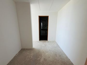 Departamento 4 ambientes en venta Lomas de Zamora