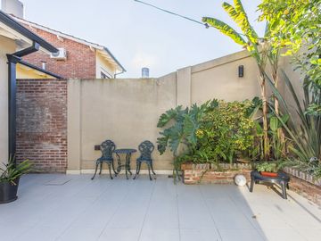 VENTA CASA LOTE PROPIO 3 AMB C/ PATIO EN MARTINEZ