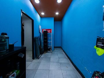 VENTA GRAN LOCAL AL FRENTE CALLE SAN MARTIN LUJAN