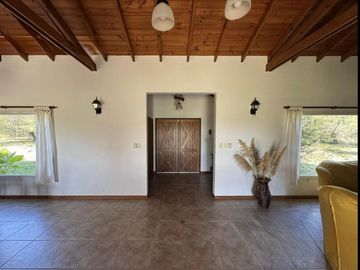 VENTA CASA 4 AMBIENTES LOS CARDALES CHACRA
