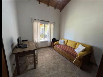 VENTA CASA 4 AMBIENTES LOS CARDALES CHACRA