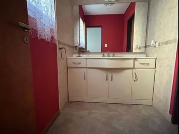 VENTA CASA 4 AMBIENTES LOS CARDALES CHACRA
