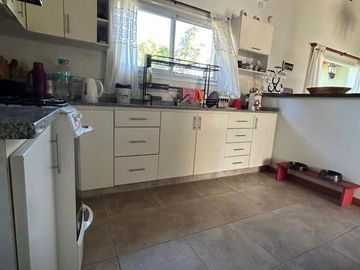 VENTA CASA 4 AMBIENTES LOS CARDALES CHACRA