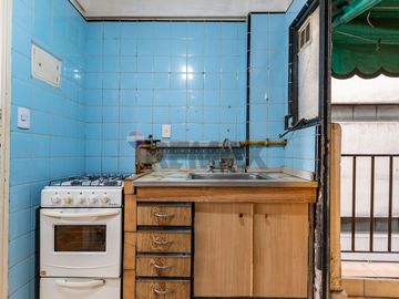 VENTA 2 AMB PLAZA FLORES SUBTE TREN BALCÓN
