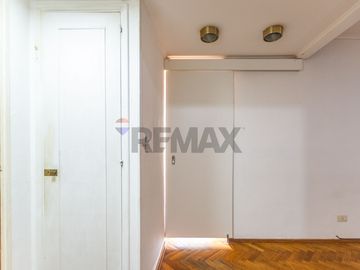 VENTA 2 AMB PLAZA FLORES SUBTE TREN BALCÓN