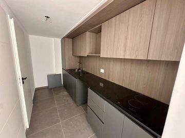 Venta Oficina Av Libertador Belgrano Piso Alto Río