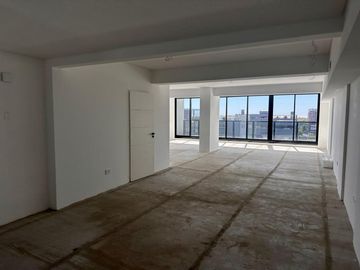 Venta Oficina Av Libertador Belgrano Piso Alto Río