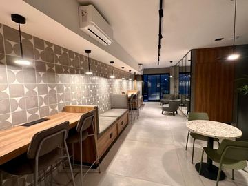 Venta Oficina Av Libertador Belgrano Piso Alto Río