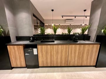 Venta Oficina Av Libertador Belgrano Piso Alto Río