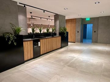 Venta Oficina Av Libertador Belgrano Piso Alto Río