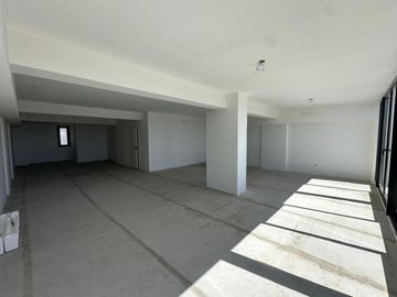 Venta Oficina Av Libertador Belgrano Piso Alto Río