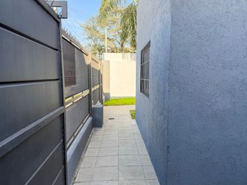 VENTA PH 3 AMBIENTES A ESTRENAR COCHERA PATIO