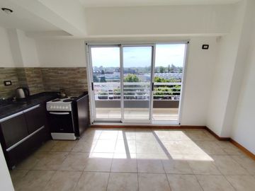 OFICINA CONSULTORIO ALQUILER 2 AMB BALCON