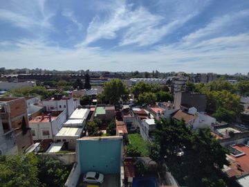OFICINA CONSULTORIO ALQUILER 2 AMB BALCON