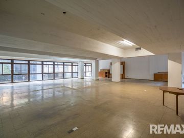 Alquiler Local y Oficina Microcentro 430m²