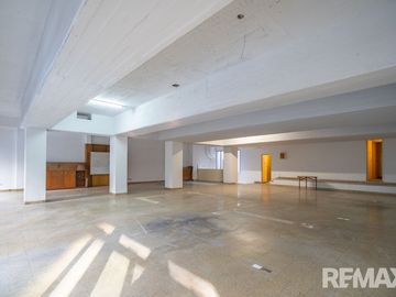 Alquiler Local y Oficina Microcentro 430m²