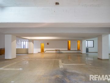 Alquiler Local y Oficina Microcentro 430m²