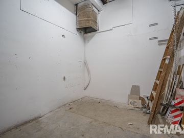 Alquiler Local y Oficina Microcentro 430m²