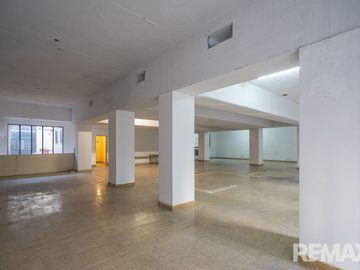 Alquiler Local y Oficina Microcentro 430m²
