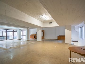 Alquiler Local y Oficina Microcentro 430m²