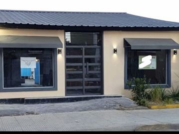 LOCAL EN VENTA-CENTRO DE PILAR