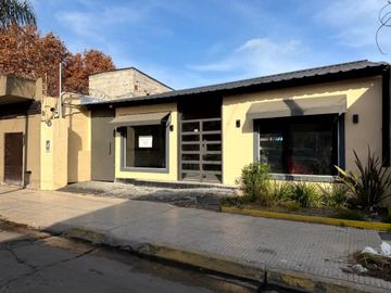 LOCAL EN VENTA-CENTRO DE PILAR