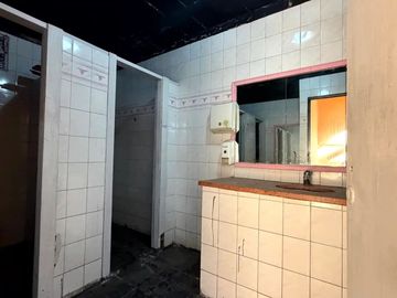 LOCAL EN VENTA-CENTRO DE PILAR