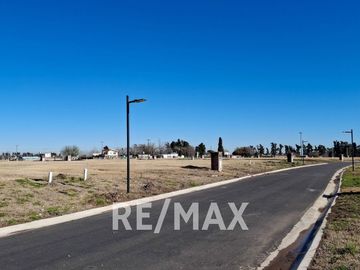 LOTE EN VENTA EN BARRIO CERRADO LA POSTA, PILAR
