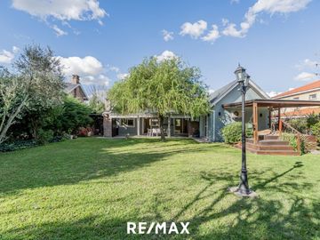 VENTA CASA 4amb BERMUDAS BARRIO CERRADO