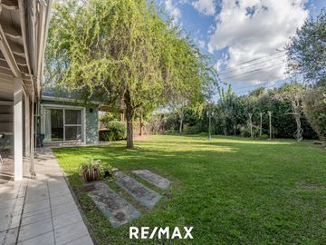VENTA CASA 4amb BERMUDAS BARRIO CERRADO