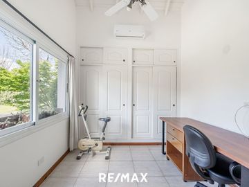 VENTA CASA 4amb BERMUDAS BARRIO CERRADO